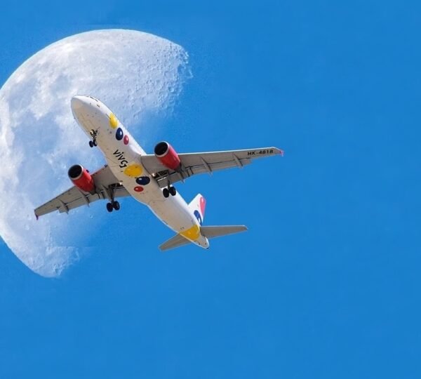 How do I cancel a flight and get a full refund at KLM?