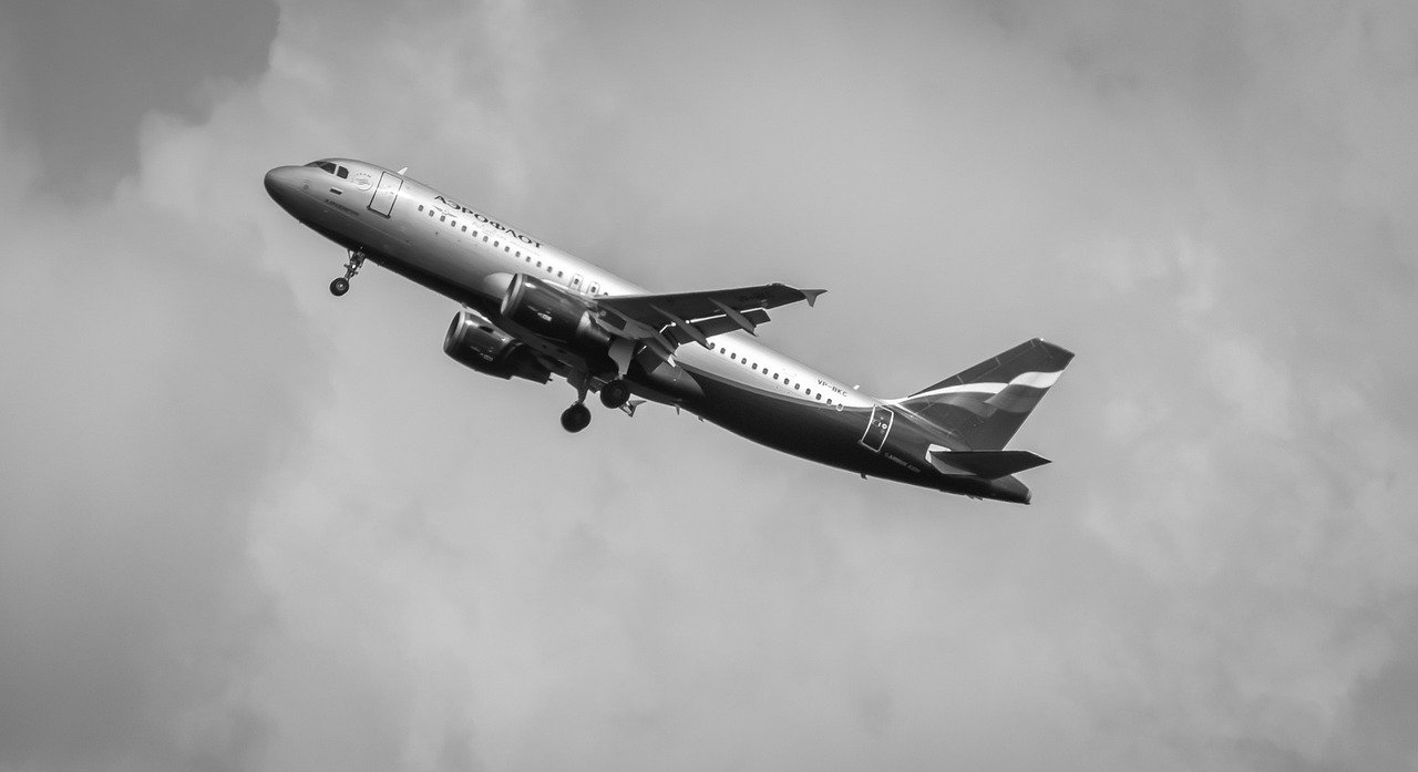 How do I talk to a human at Air Canada?