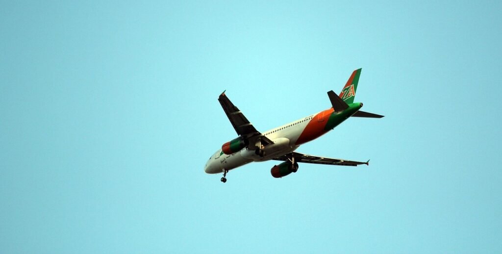 How do I talk to a live person at TAP Air Portugal?
