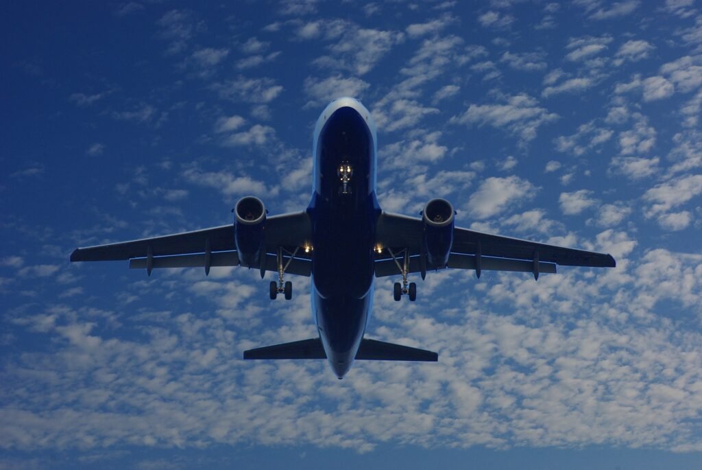How do I get a human on JetBlue?