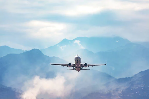 How do I talk to a someone on Expedia?